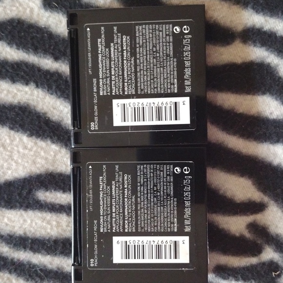 Revlon Highlighting Palette Bundle - Picture 4 of 4